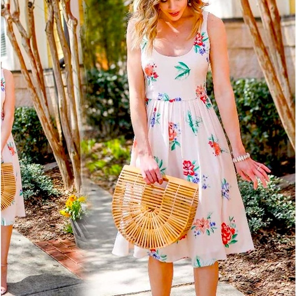 Bamboo Large Tote Bag w/ Scarf and Dust Bag-13”x 9”x 4” - Picture 2 of 14